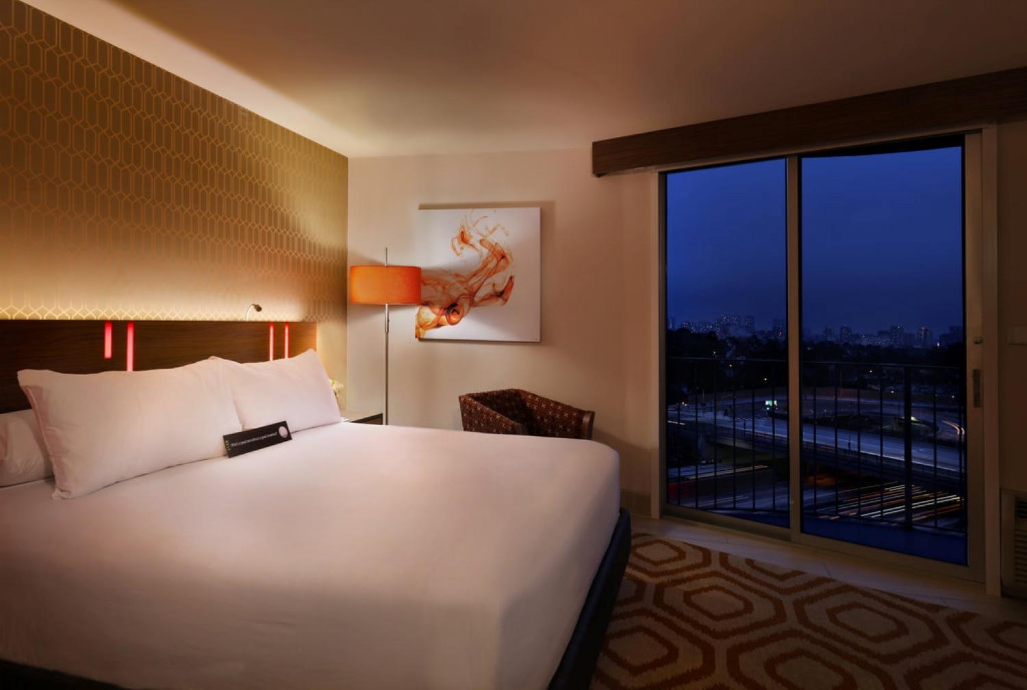 Hotel Angeleno — Photos 1